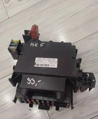 Ford Fiesta Comfort/convenience module YS6T14K150AB