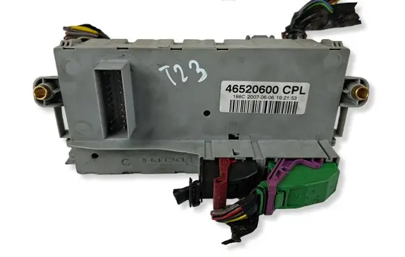 Fiat Panda II Fuse module 46520600 46520600CPL