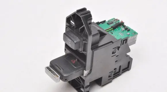 Volvo XC60 Ignition key/card 8G9N-11572-AB