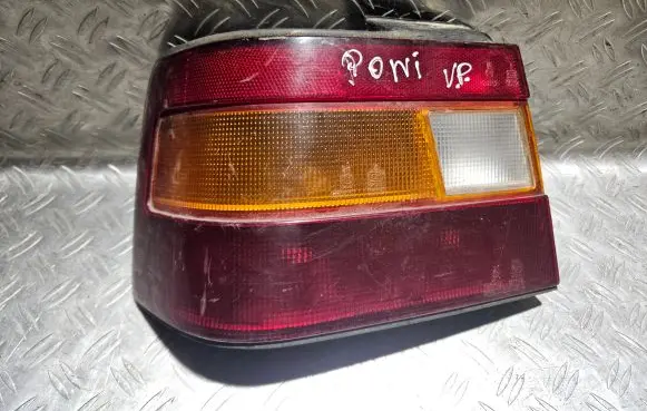 Hyundai Pony Rear/tail lights 023512 7R011142