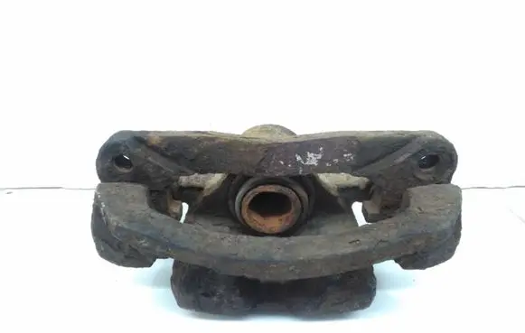 Subaru Impreza I Rear brake caliper