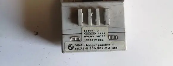 BMW 3 E21 Engine ECU kit and lock set 8386932 55892110
