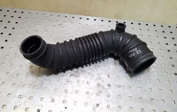 Mitsubishi Pajero Turbo air intake inlet pipe/hose