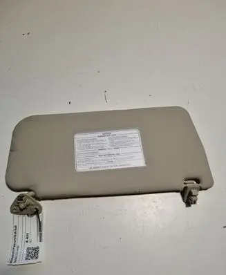 Sun visor
