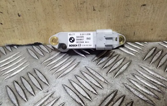 BMW X5 E53 Airbag deployment crash/impact sensor 65776911038 6911038 0285002064