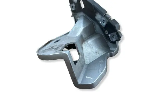Land Rover Evoque I Fender mounting bracket BJ3216A142AA DC7AB