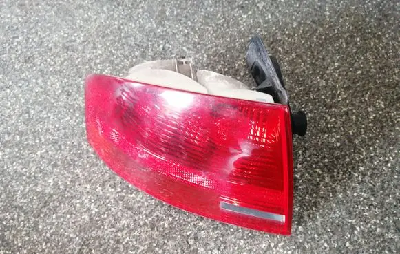 Audi A4 S4 B7 8E 8H Rear/tail lights L965069