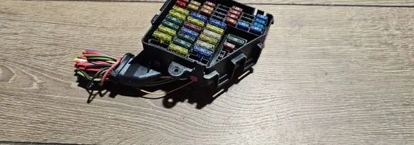 Audi A4 S4 B7 8E 8H Fuse box set 8d1941824