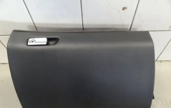 Mercedes-Benz ML W166 Glove box A1666800191