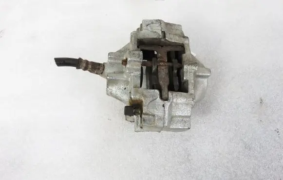 Mercedes-Benz C AMG W203 Rear brake caliper