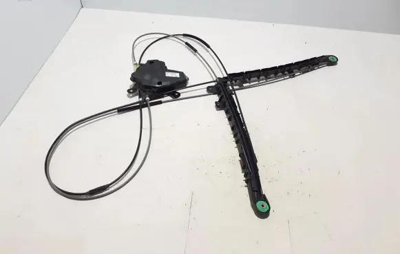 Audi A6 S6 C7 4G Curtain motor 4G9863560A