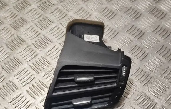 BMW X5 F15 Dashboard side air vent grill/cover trim 9270517