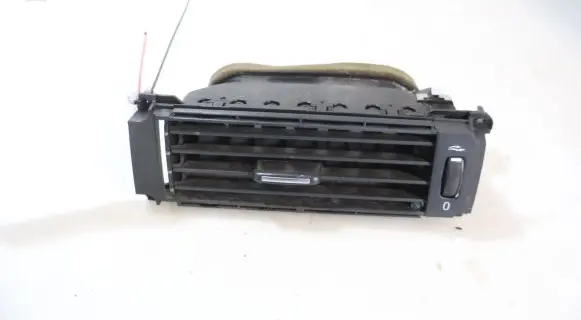 Volvo V70 Dashboard side air vent grill/cover trim