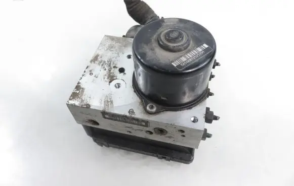Volkswagen Bora ABS Pump 6X0614517 1C0907379