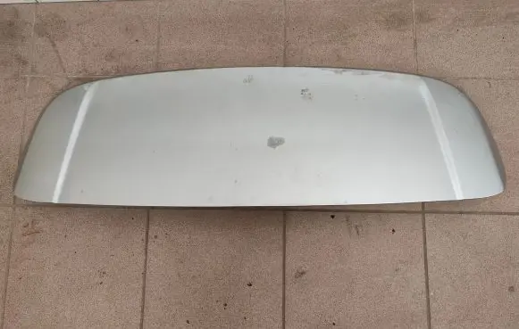 Subaru Legacy Tailgate/trunk spoiler 