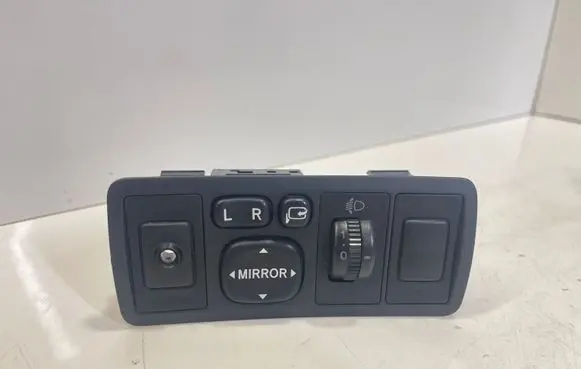 Toyota Avensis T250 Wing mirror switch 183575