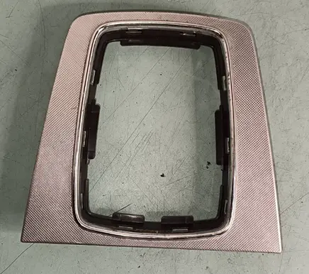 Audi A4 S4 B6 8E 8H Gear shifter surround trim plastic 8e0864261