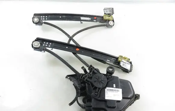 Seat Ibiza IV (6J,6P) Front door window regulator with motor 6R0959802C