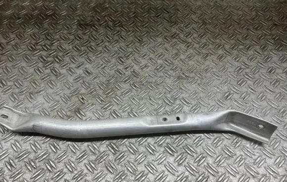 Ford Explorer VI Other engine bay part L1MB3A200