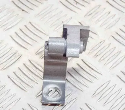 Volkswagen Golf VII Rear door upper hinge 8K0831402P