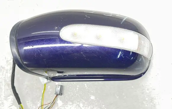 Mercedes-Benz C W203 Front door electric wing mirror 413133419