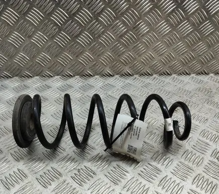 Audi A3 S3 8V Rear coil spring 5Q0511121