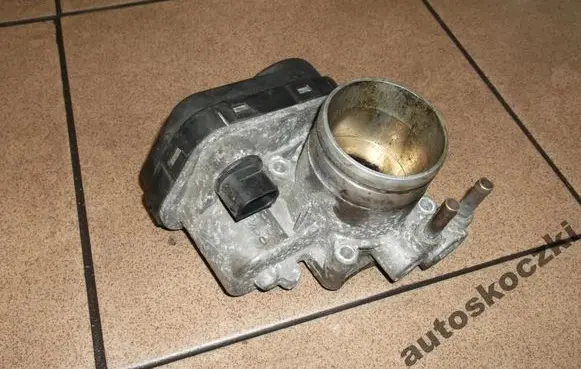 Mercedes-Benz A W168 Throttle valve