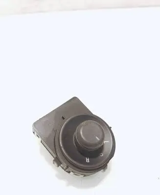 Opel Insignia A Wing mirror switch 13271827