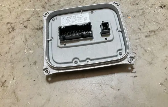 Mercedes-Benz GLE W167 Headlight ballast module Xenon A2139005035 A2139016311 A2139021625