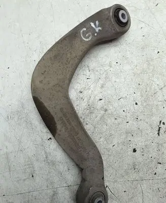 Rear control arm