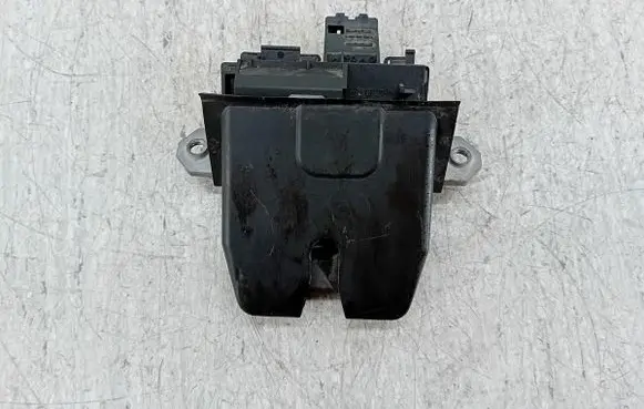 Ford Focus Tailgate lock latch 8M51-R442R66-AC