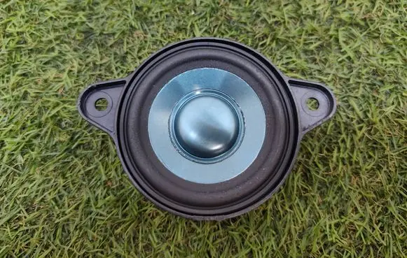 Mercedes-Benz GLK (X204) Front door speaker A2048202302 04711H0231