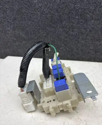 Nissan Murano Z51 Fuse module