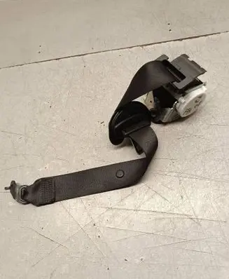 BMW 3 F30 F35 F31 Front seatbelt 2111130221 04078320 182883