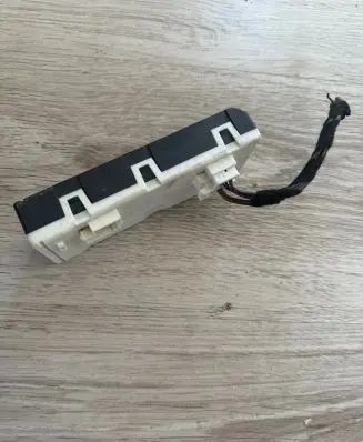 Tailgate/trunk control unit/module
