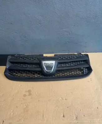 Dacia Sandero Front grill 623103971R