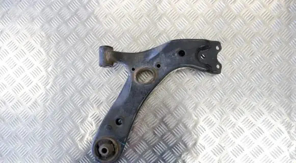 Toyota Auris E180 Front lower control arm/wishbone 4806802130