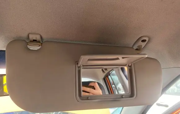 KIA Picanto Sun visor