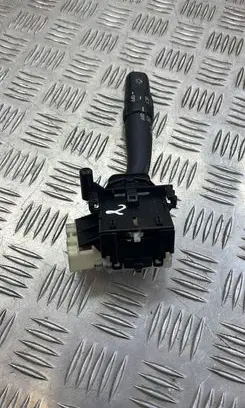 Toyota Corolla Verso AR10 Indicator stalk 173650