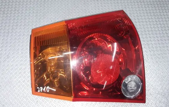 Chrysler Pacifica Rear/tail lights 04857586AC