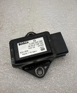 BMW 5 E60 E61 ESP acceleration yaw rate sensor 6758750 0265005266