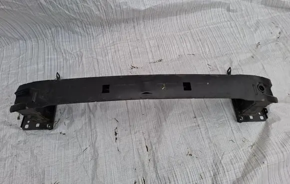 Skoda Superb B8 (3V) Front bumper cross member 3V0807559