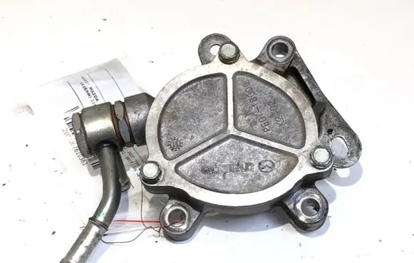 Mazda CX-5 Vacuum pump PE0-18G00