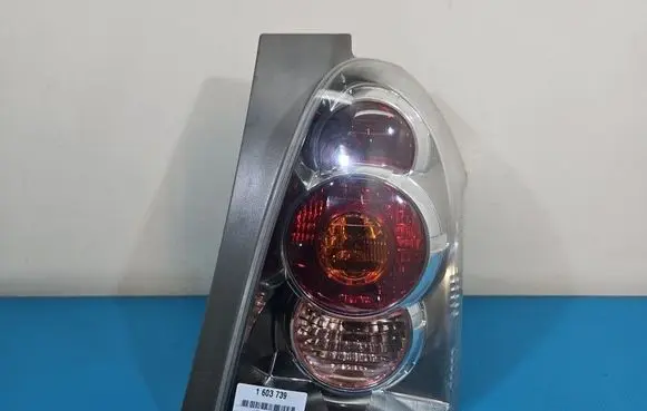 Toyota Corolla Verso E121 Rear/tail lights IMPRK1603739