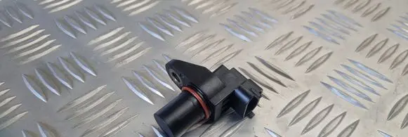 Mercedes-Benz S W220 Camshaft position sensor A0051531328
