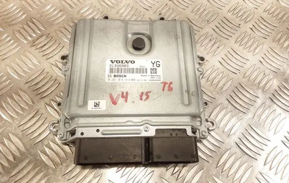 Volvo V40 Engine control unit/module 31336983