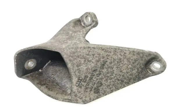 Audi A6 S6 C6 4F Engine mounting bracket 4F0199307N