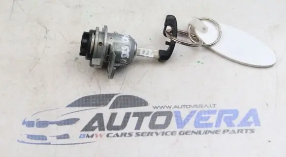 BMW 5 F10 F11 Front door lock (next to the handle) 