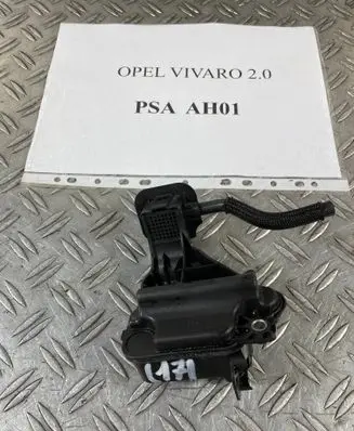 Opel Vivaro Vacuum air tank 9805069780
