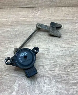 Peugeot 607 Headlight/headlamp level sensor 9635729880 89003181